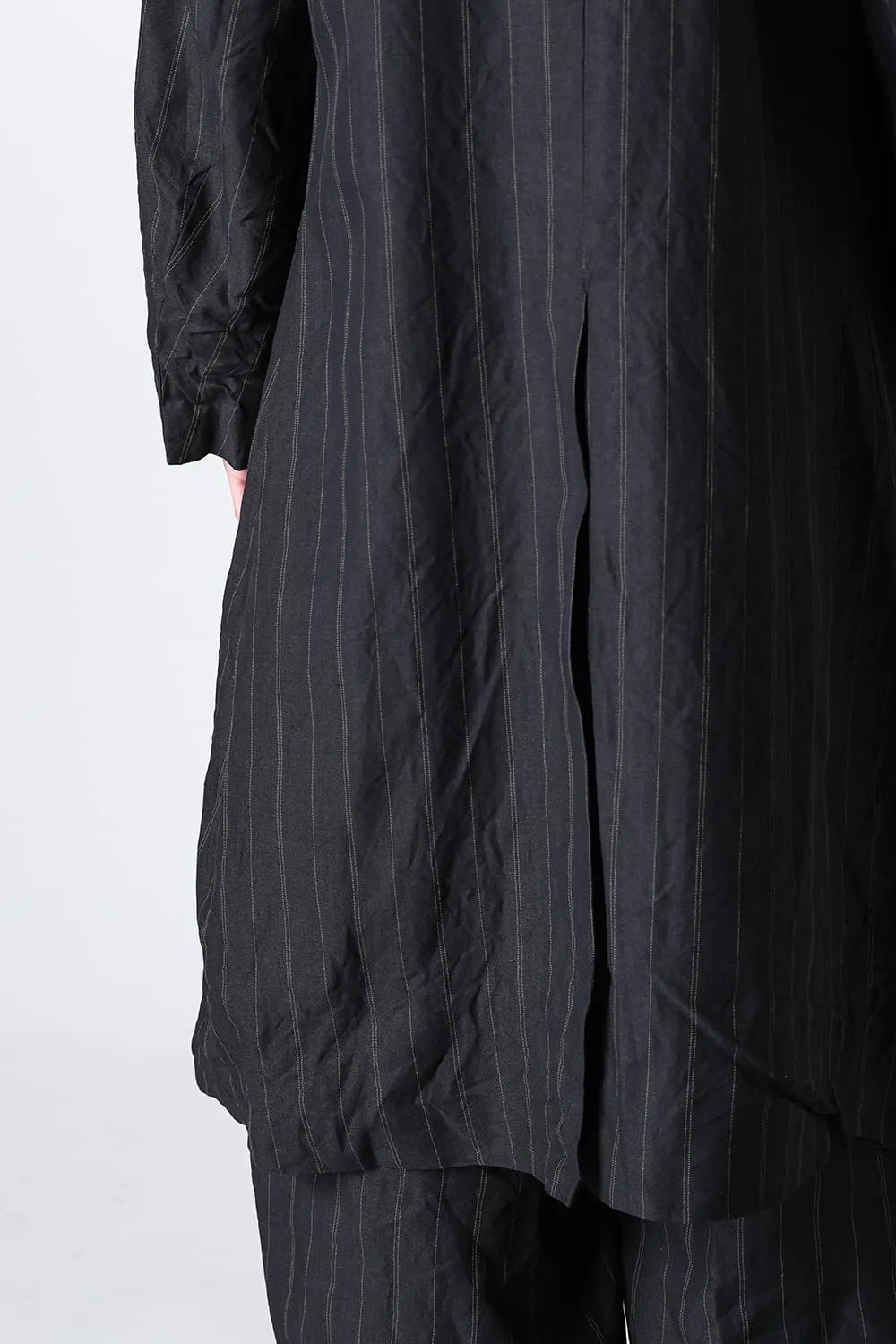 10 Buttons Old Coat