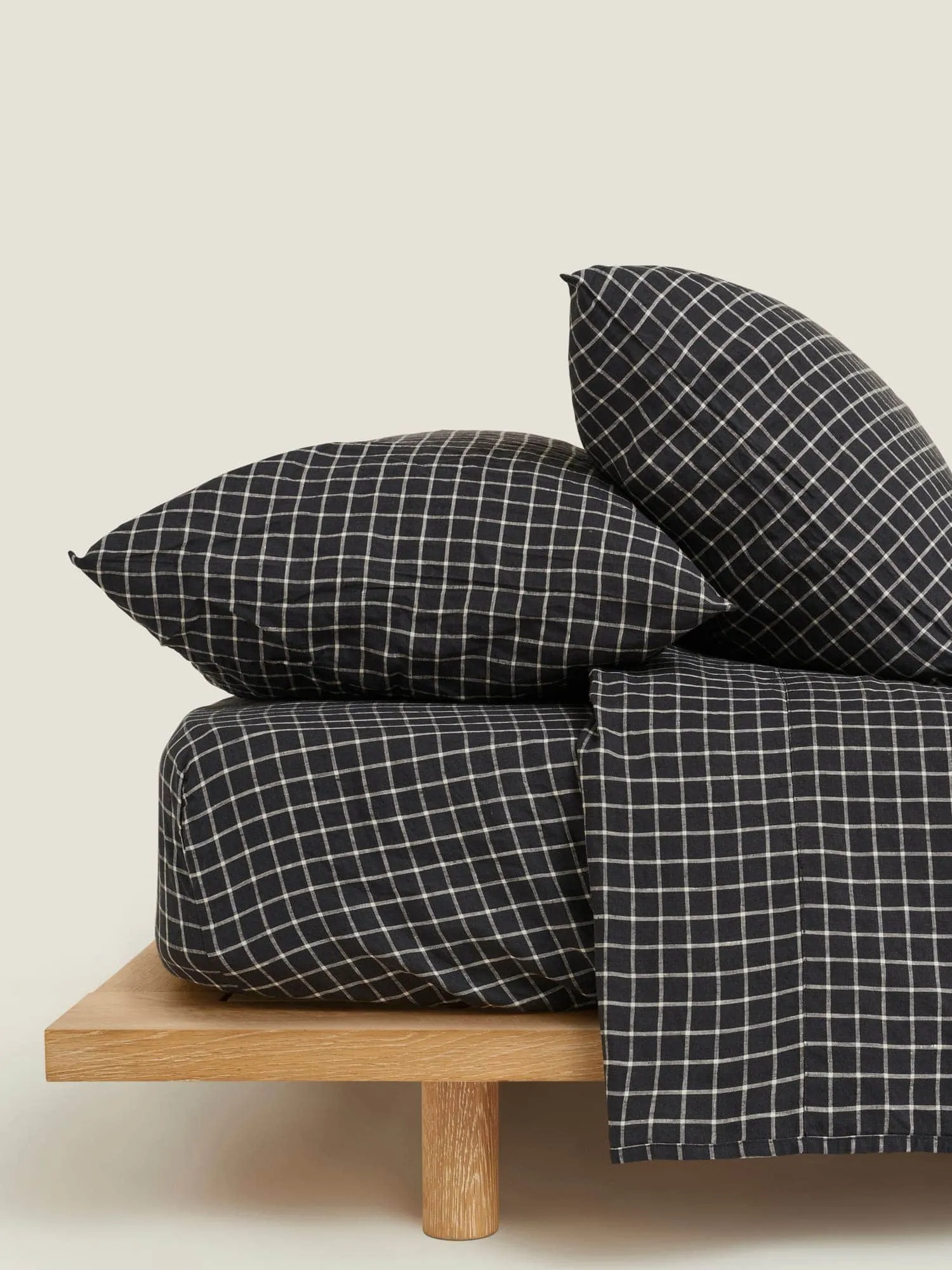 100% Linen Pillowcase Set (of two) in French Navy