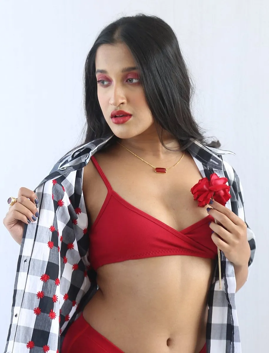 Amora Bralette