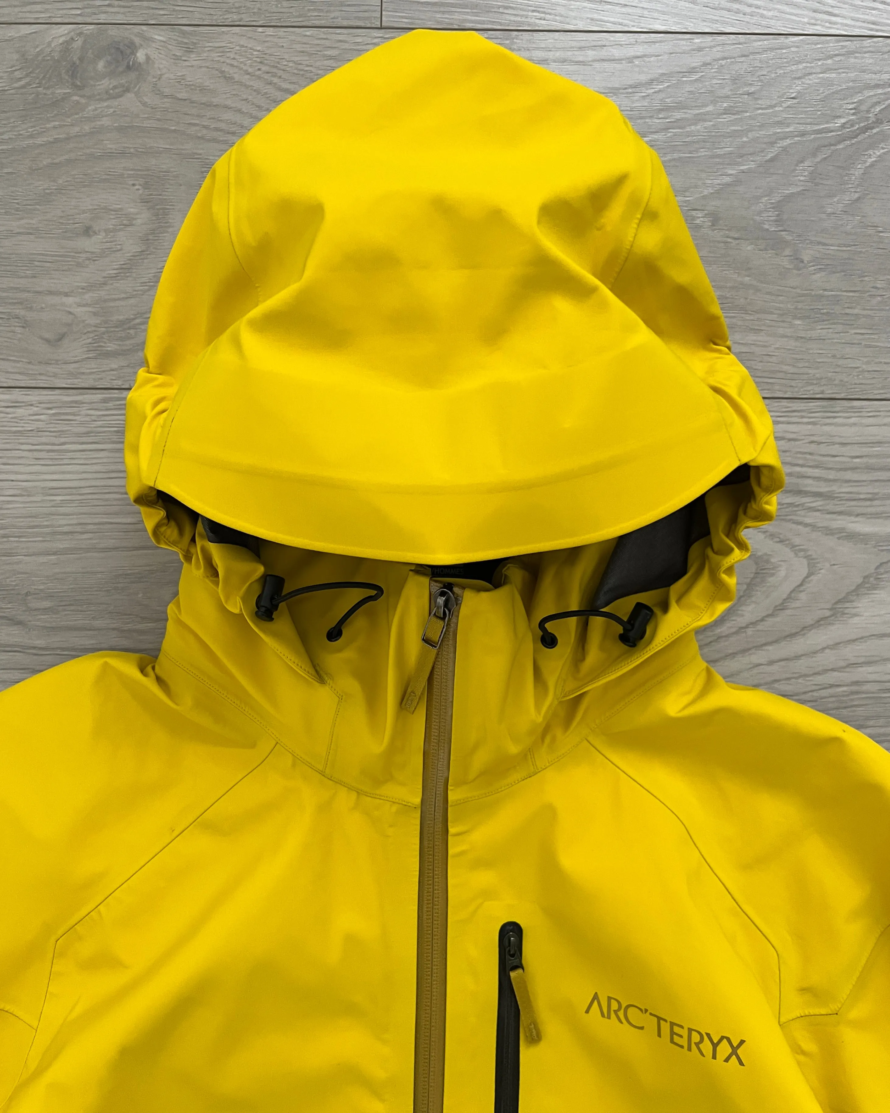 Arcteryx Cassiar GoreTex Recco Shell Ski Jacket - Size L