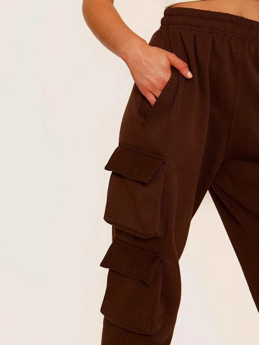 Elicia Utility Pocket Fleeced Cargo Jogger In Brown