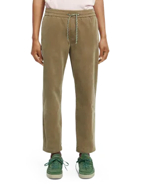 Fave Regular Tapered-Fit Corduroy Jogger in Khaki