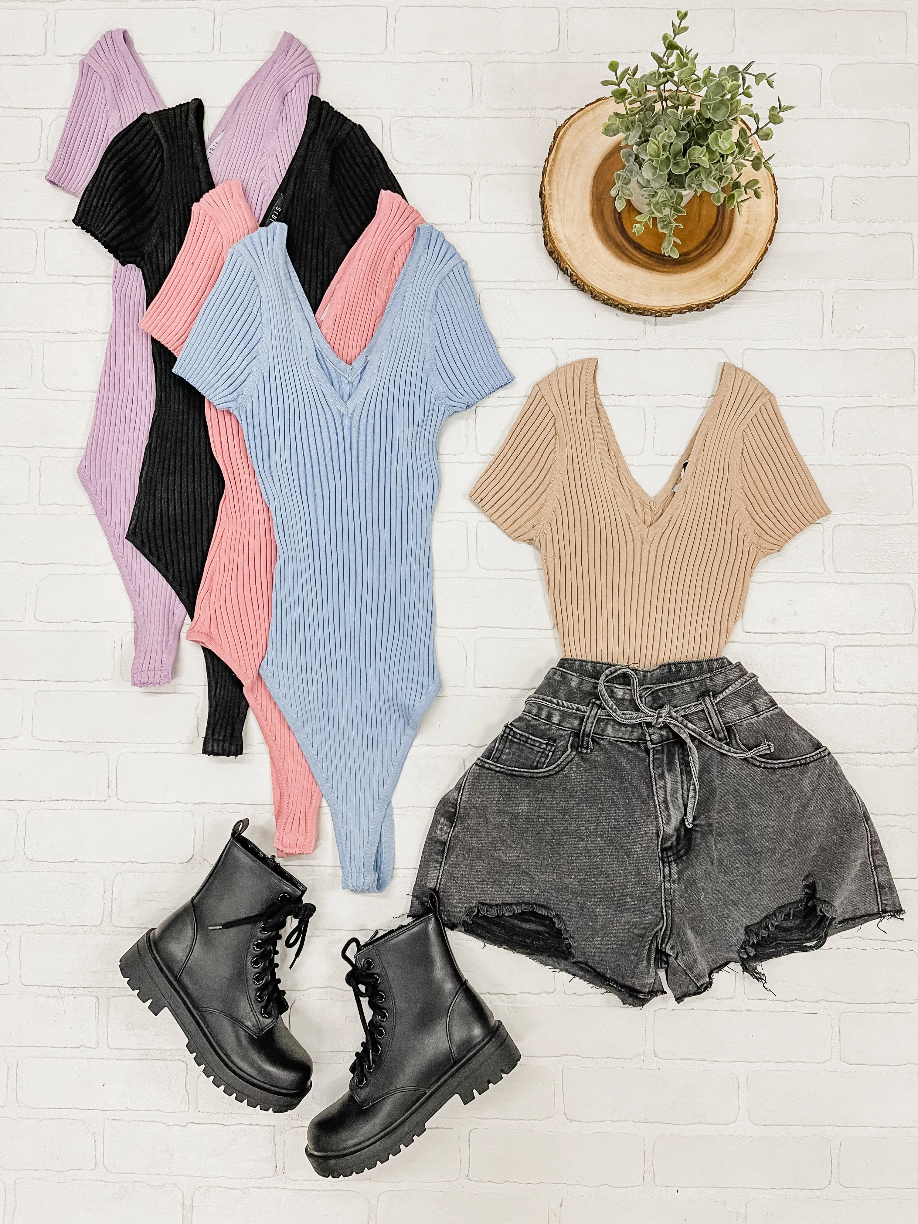Iris Short Sleeve Knit Bodysuit