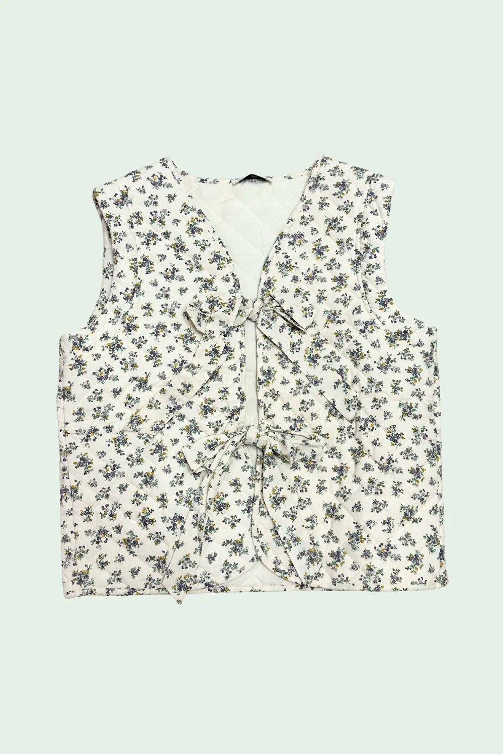 Quilted Floral Ribbon Bow Tie Vest- Ivory