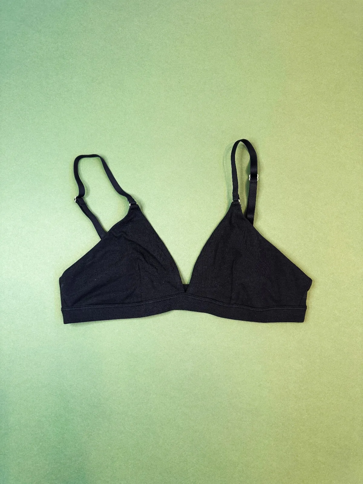 Skin: Gelina Triangle Bralette - Black