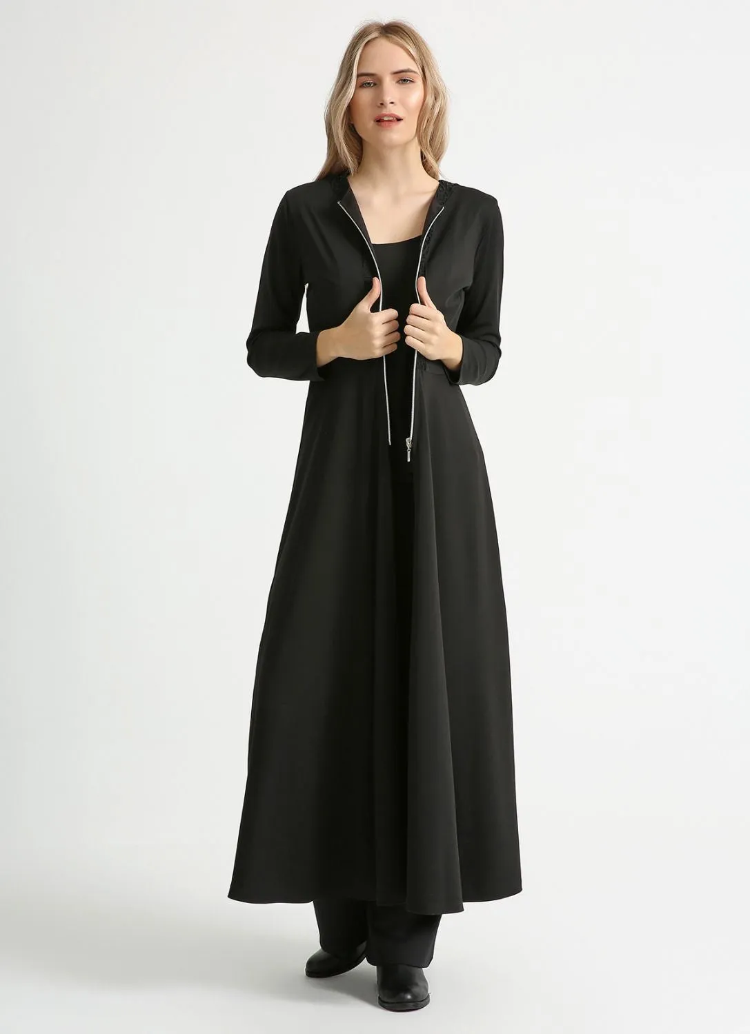 SNS Sense Black Front Zippered Dress with Lace Trimmed Collar - Buzău