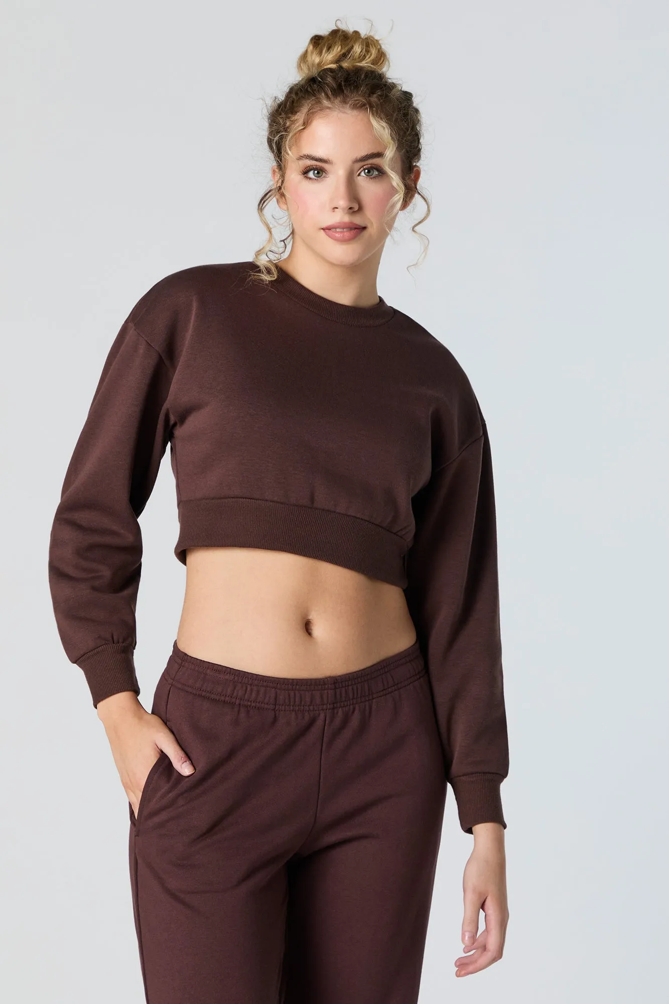 Solid Fleece Cropped Sweatshirt