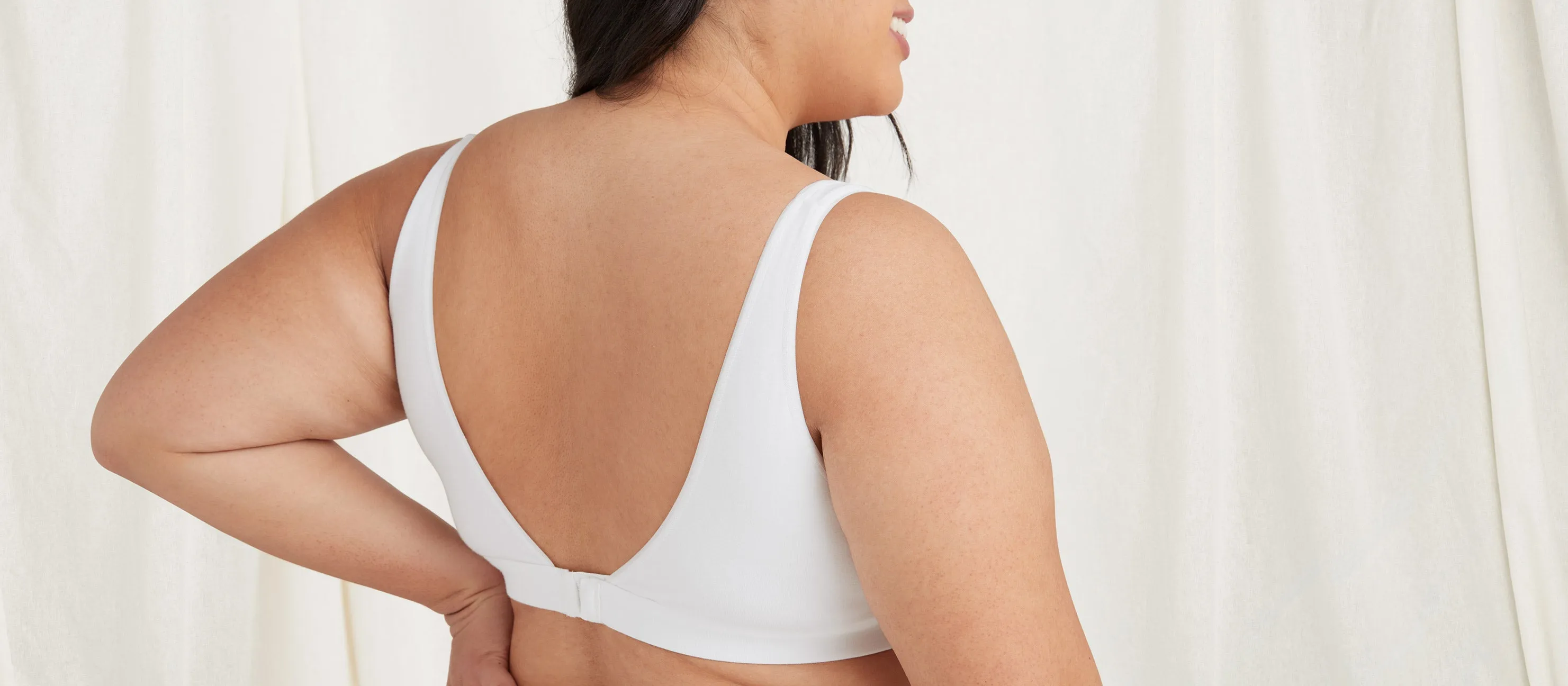 Stretch Cotton V-Neck Bralette | White