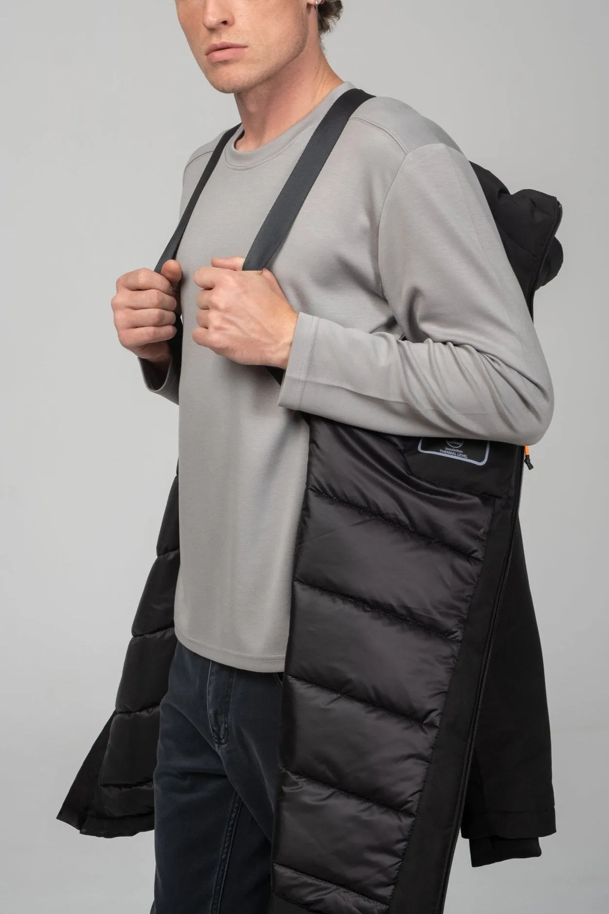 Traveler's Thermal Winter Coat - Black
