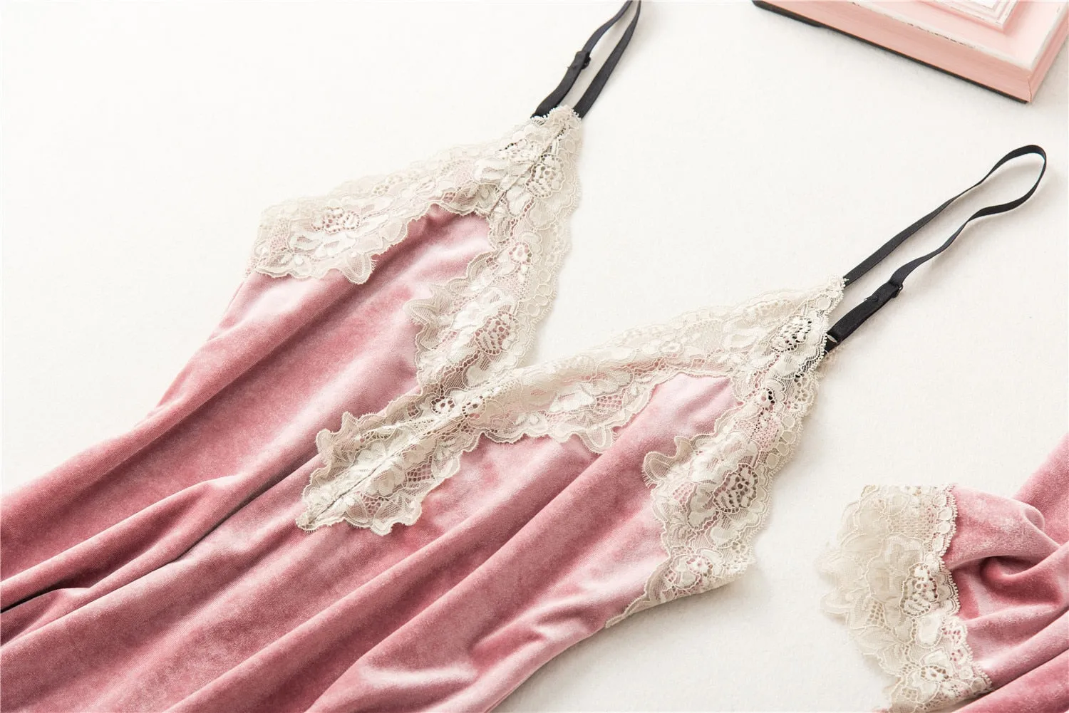 Two pieces Velvet sleepwear