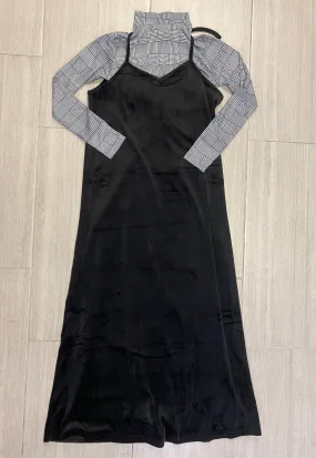 VELVET SLIP ROBE