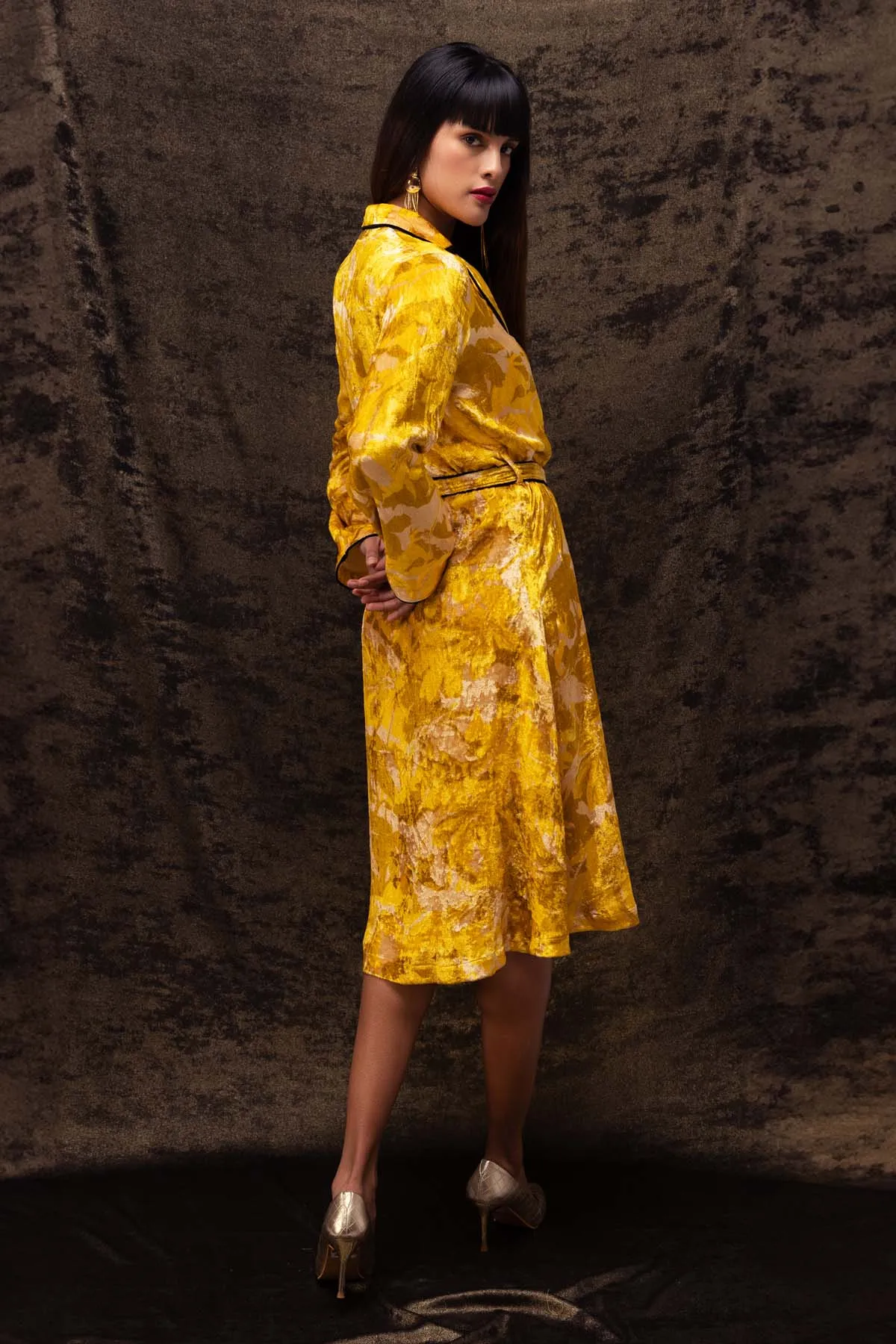 Yellow Abstract Robe Dress
